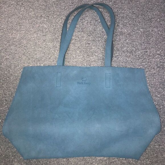 Black sheep tote made in Peru 🇵🇪 - Picture 1 of 6